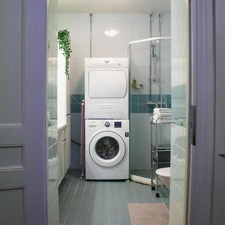 3 Lovely In Center. Apartmán