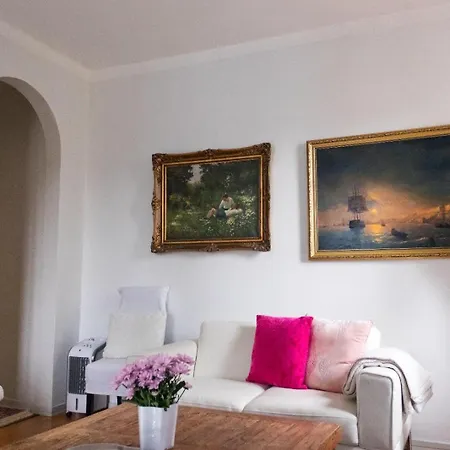 3 Lovely In Center. *