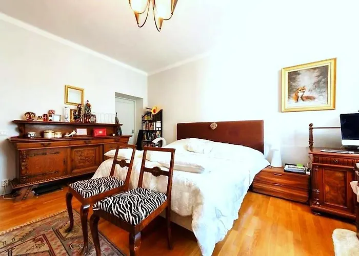 3 Lovely In Center. * הלסינקי