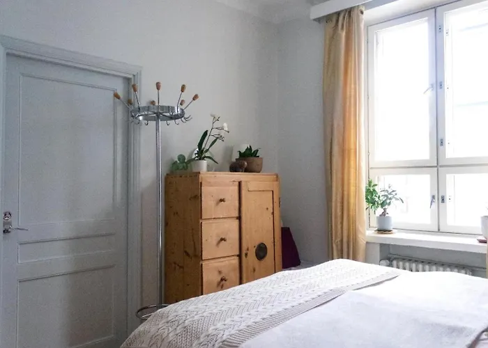 3 Lovely In Center. דירה *