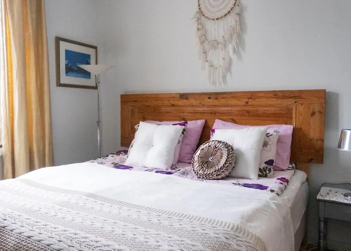 3 Lovely In Center. הלסינקי