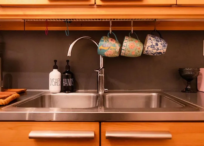 דירה 3 Lovely In Center.