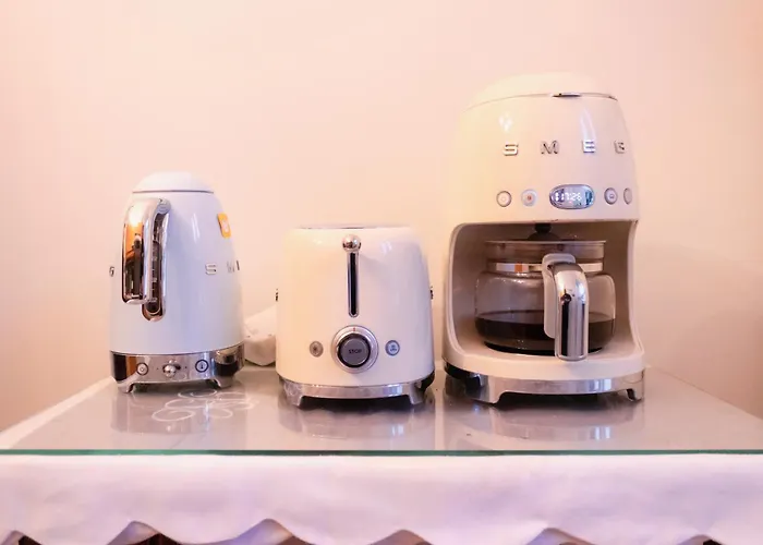 3 Lovely In Center. הלסינקי