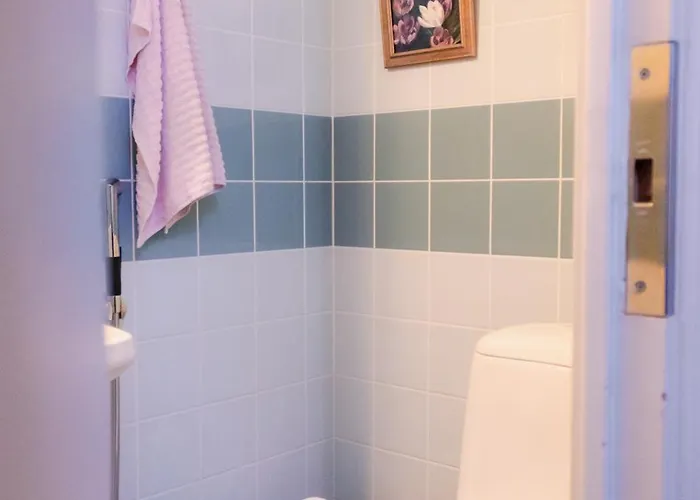 3 Lovely In Center. * הלסינקי