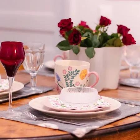 Apartament 3 Lovely In Center.